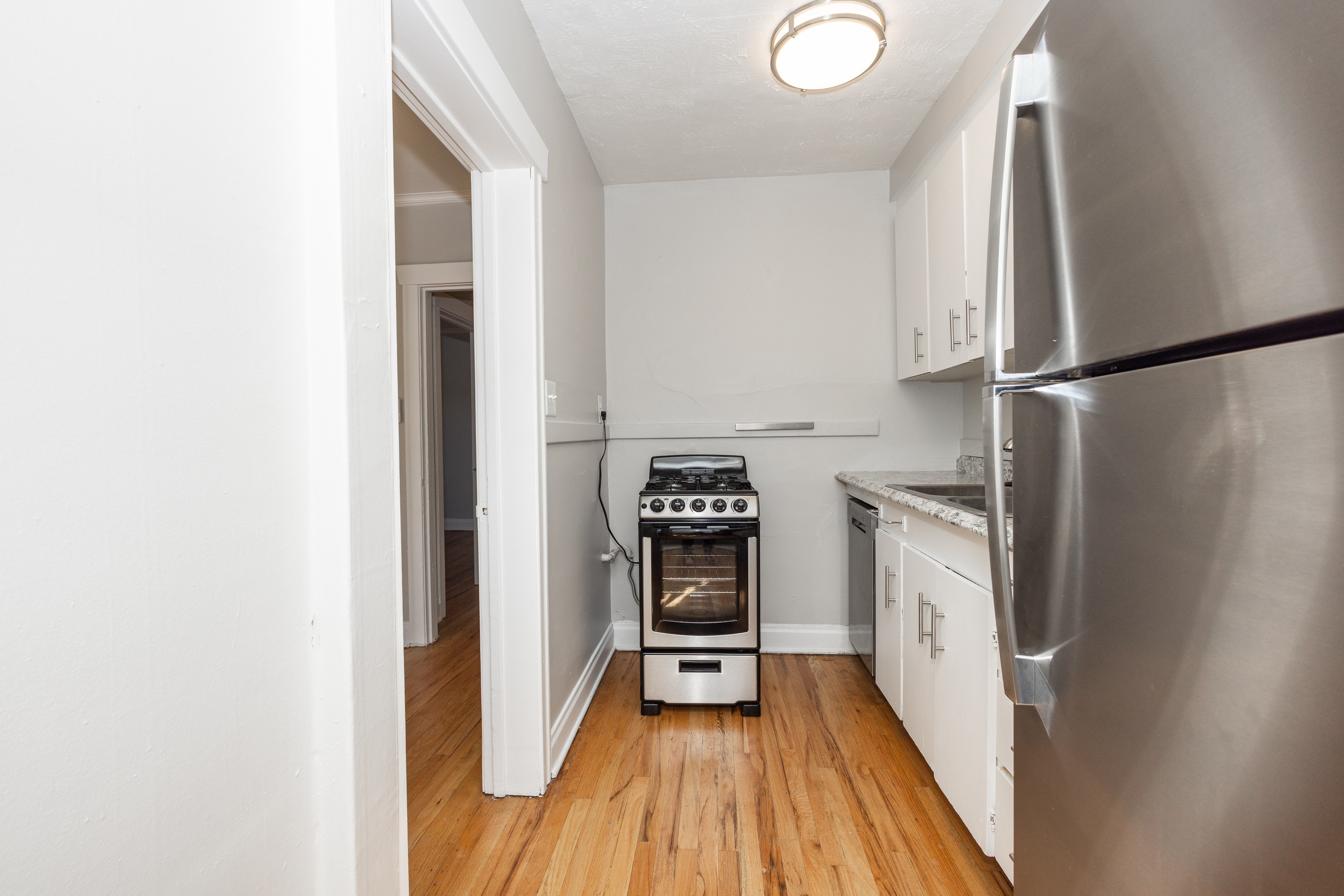 Sylvia Mae 1285 N. Clarkson St., Denver, CO 80218 Cap Hill - Leasing by Cross Street